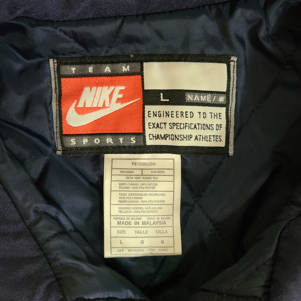 Vintage Nike Team Sports Michigan Wolverines Jacket Size Large - Picture 4 of 4